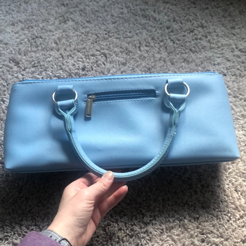 Primeware insulated wine clutch